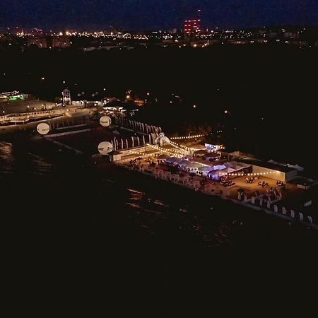 Wera - Klimatyczny Apartament 300 M Od Plazy Brzezno - Azw Gdańsk Eksteriør bilde