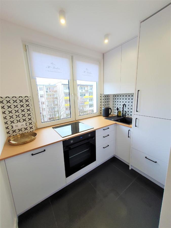Wera - Klimatyczny Apartament 300 M Od Plazy Brzezno - Azw Gdańsk Eksteriør bilde