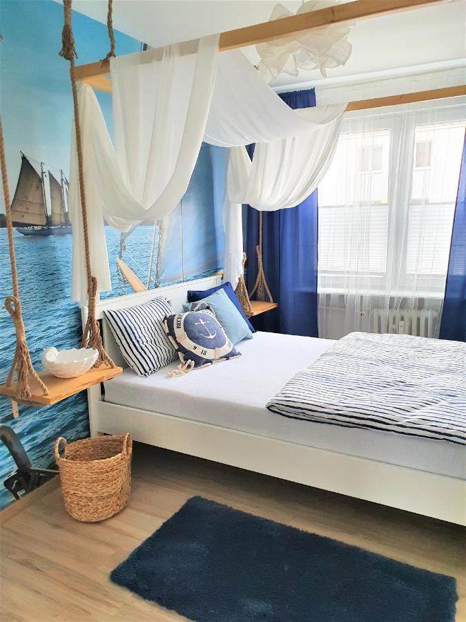 Wera - Klimatyczny Apartament 300 M Od Plazy Brzezno - Azw Gdańsk Eksteriør bilde